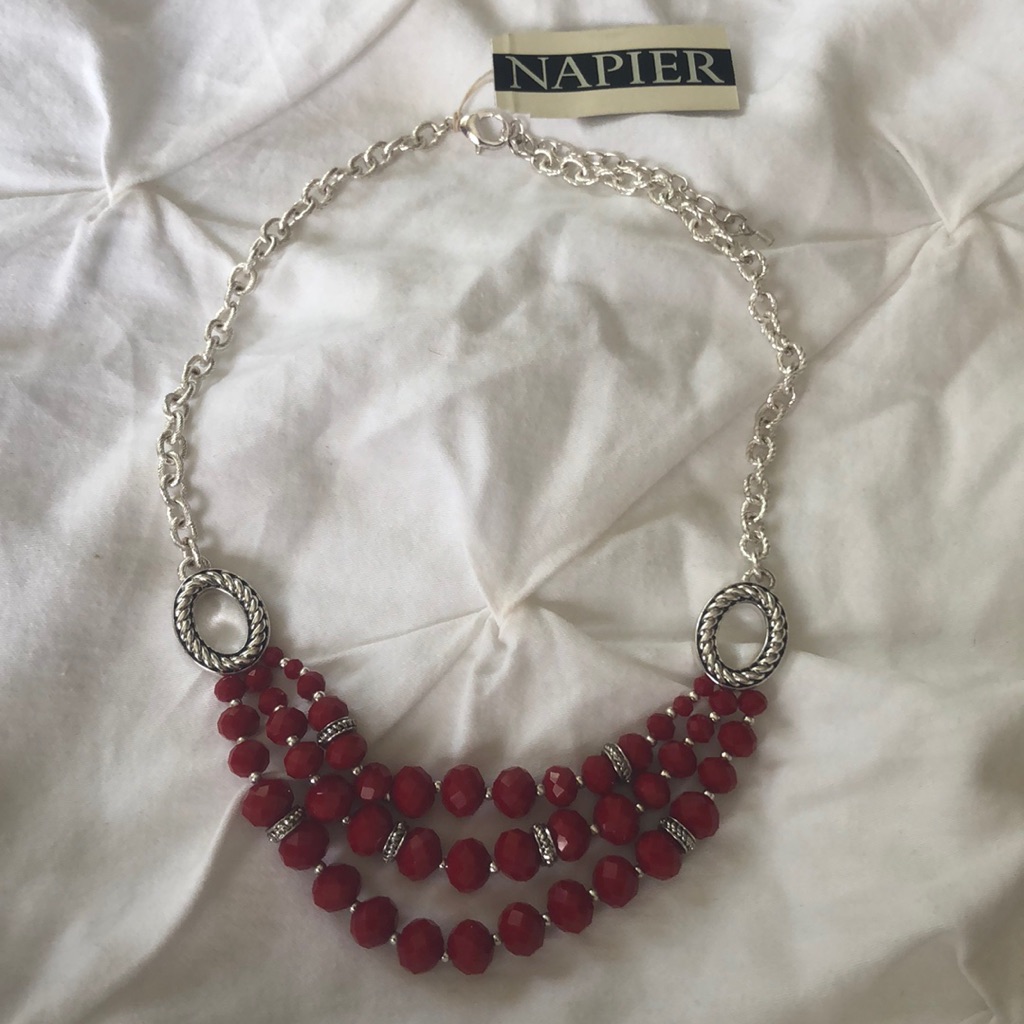 Napier Red Bead Necklace 15$
